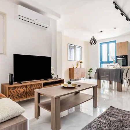 Sea View Luxury Apartment Brand New In วัลเลตตา ภายนอก รูปภาพ