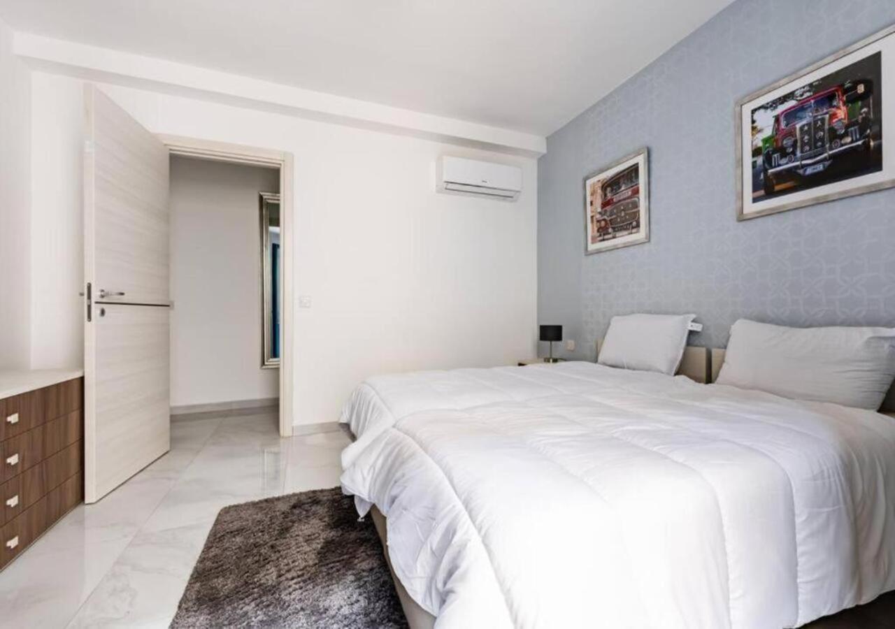 Sea View Luxury Apartment Brand New In วัลเลตตา ภายนอก รูปภาพ
